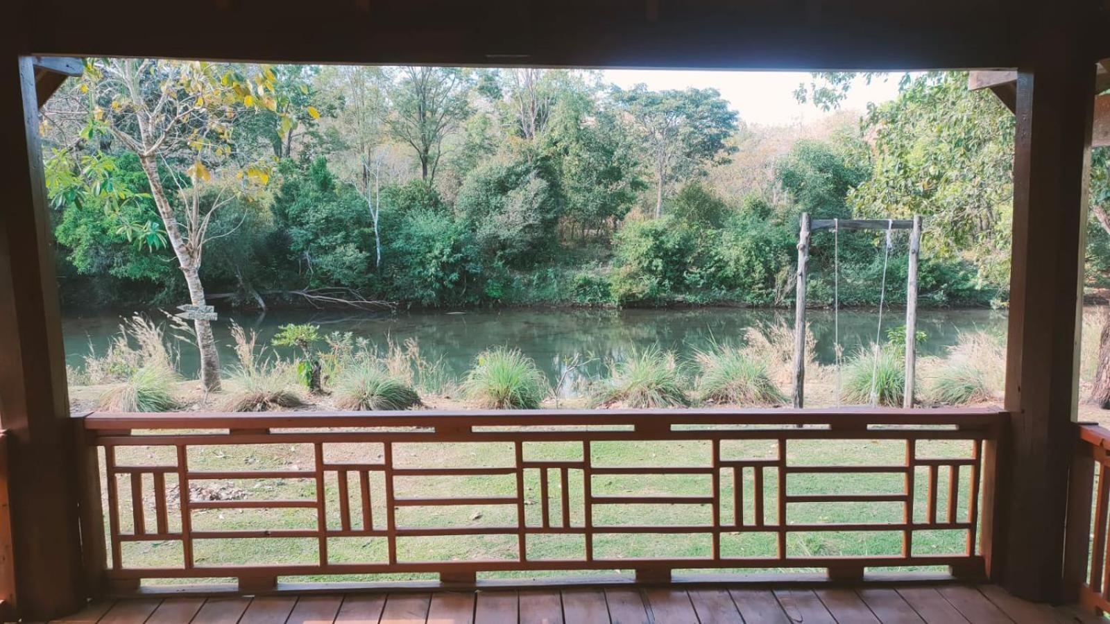 Bolaven Garden Bungalow And Tent - Tad Lo Ban Kiangtat Eksteriør bilde